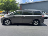 Used 2011 Toyota Sienna LE image 3
