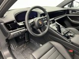 Used 2025 Porsche Panamera image 4