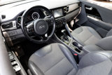 Used 2017 Kia Niro EX image 4