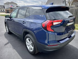 Used 2022 GMC Terrain SLE image 4