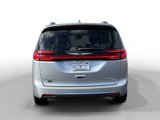 Used 2021 Chrysler Pacifica Limited image 4