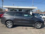 Used 2017 Chevrolet Traverse LT image 2