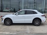 Used 2024 Porsche Macan image 2
