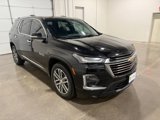Used 2023 Chevrolet Traverse High Country image 3