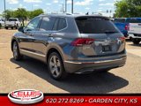 Used 2018 Volkswagen Tiguan SEL Premium w/ 3rd Row Seat Package image 5