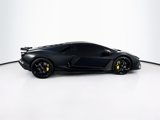 Used 2024 Lamborghini Revuelto image 4