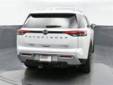 New 2025 Nissan Pathfinder Platinum image 5