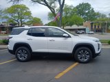 New 2026 Chevrolet Equinox LT w/ Convenience Package II image 2