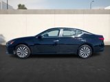 Used 2024 Nissan Altima 2.5 SV image 2