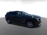 Used 2024 GMC Terrain SLT image 2