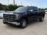 Used 2025 GMC Sierra 1500 SLT image 2