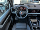Used 2024 Porsche Cayenne w/ Technology Package image 3