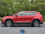 Used 2023 Volkswagen Taos SE w/ Panoramic Sunroof Package image 3