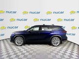 New 2025 Toyota Highlander Platinum image 4