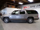 Used 2011 GMC Yukon XL Denali image 2