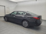 Used 2023 Nissan Altima 2.5 SV image 3