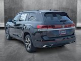 New 2025 Volkswagen Atlas SE image 2