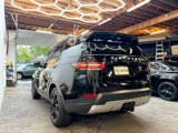 Used 2017 Land Rover Discovery HSE Luxury image 4