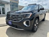 New 2025 Volkswagen Atlas SEL image 3