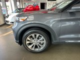Used 2022 Ford Explorer XLT w/ Equipment Group 202A image 6