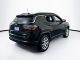 Used 2023 Jeep Compass Latitude image 5