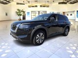 New 2025 Nissan Pathfinder SL image 2