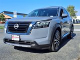 New 2025 Nissan Pathfinder Platinum image 3
