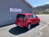 Used 2017 Kia Soul + image 3