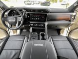 Used 2024 GMC Sierra 3500 Denali image 4