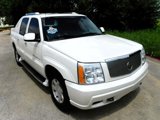 Used 2002 Cadillac Escalade EXT image 2