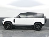 Used 2023 Land Rover Defender 110 X-Dynamic SE image 4