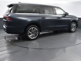 New 2025 Lincoln Navigator L Reserve image 4