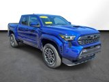 Used 2025 Toyota Tacoma TRD Sport image 3