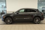 Certified 2024 Porsche Macan image 2