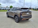 New 2025 Nissan Kicks SV image 3