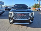 Used 2021 GMC Yukon Denali image 2