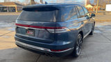Used 2020 Lincoln Aviator Reserve w/ Equipment Group 201A image 5