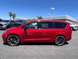 New 2025 Chrysler Pacifica Limited image 3