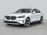 New 2026 BMW 550e xDrive w/ Premium Package image 2
