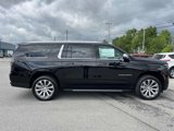 New 2025 Chevrolet Suburban Premier image 4