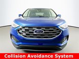 Used 2024 Ford Edge Titanium image 3