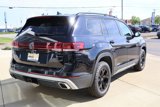 New 2025 Volkswagen Atlas Peak Edition SE image 4