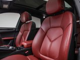 Certified 2025 Porsche Macan image 5