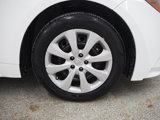 Used 2022 Toyota Corolla LE image 4