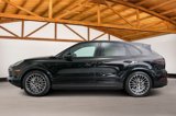 Used 2022 Porsche Cayenne S image 2