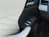 New 2025 Mitsubishi Outlander SEL image 6