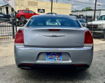 Used 2017 Chrysler 300 C image 6