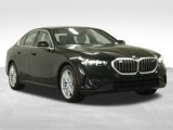 Used 2025 BMW 530i image 3