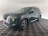 New 2025 Nissan Pathfinder Platinum image 3