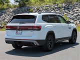 New 2025 Volkswagen Atlas Peak Edition SE image 5